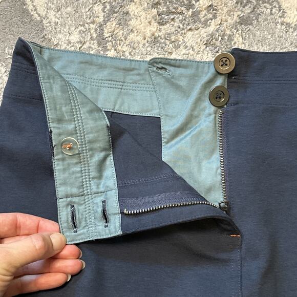 Title‎ Nine Women's Navy Blue Cargo Stretch Skirt Size 4 - Picture 4 of 8